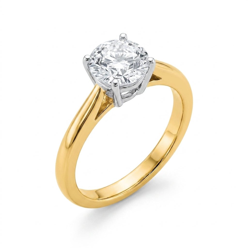 RM4229-100-0WLD Round solitaire engagement ring hero-beauty
