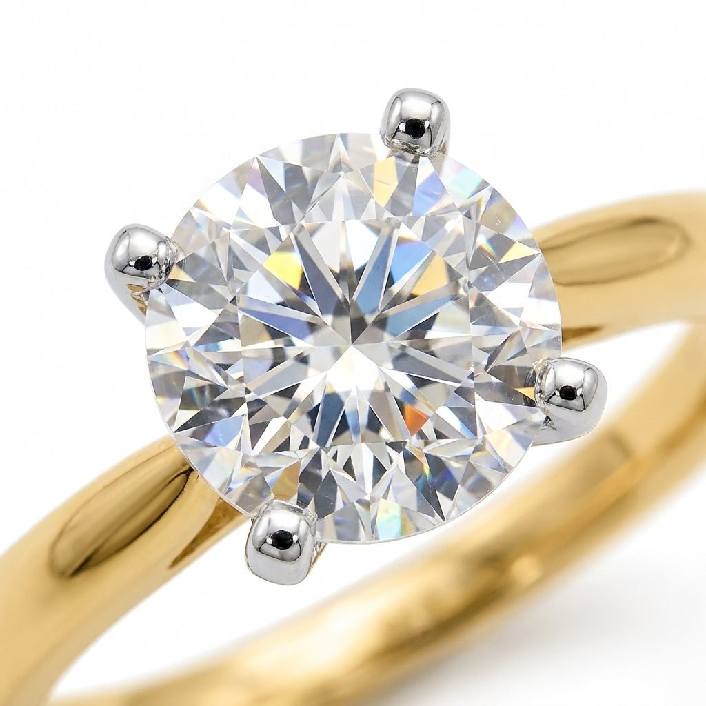 RM12609C-LD Round solitaire engagement ring macro-sparkle