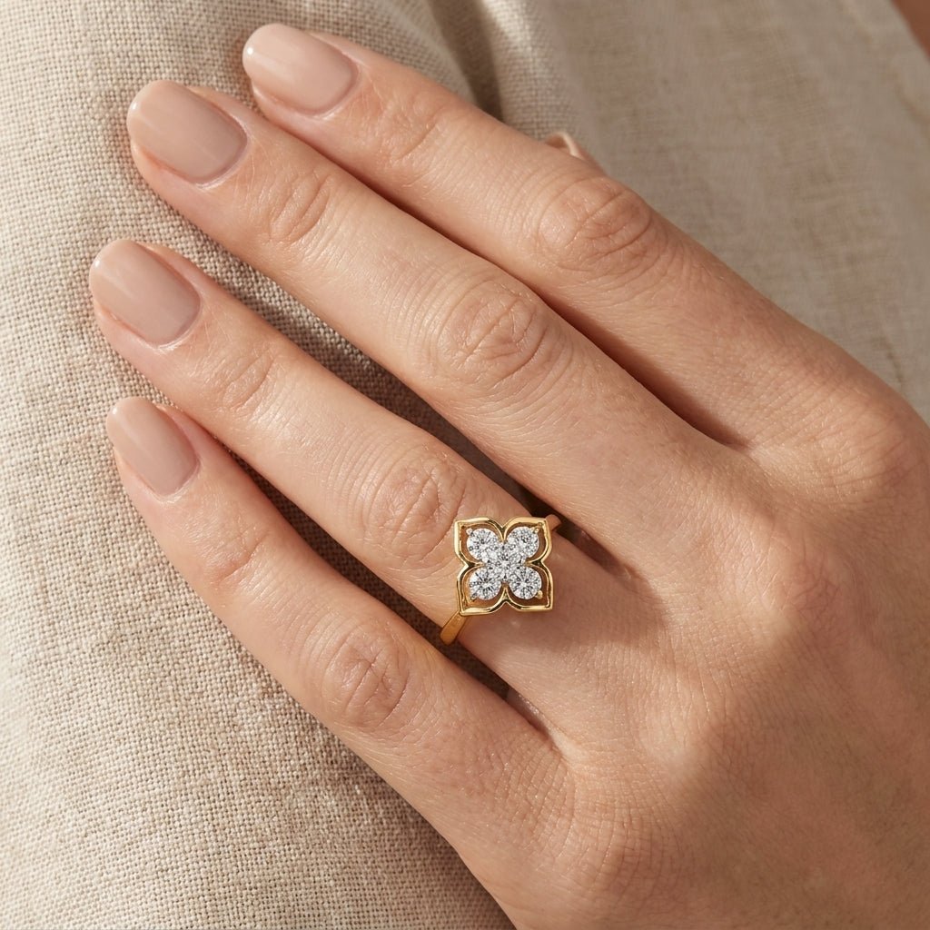 RM12948-100-LD Round solitaire engagement ring hand-model