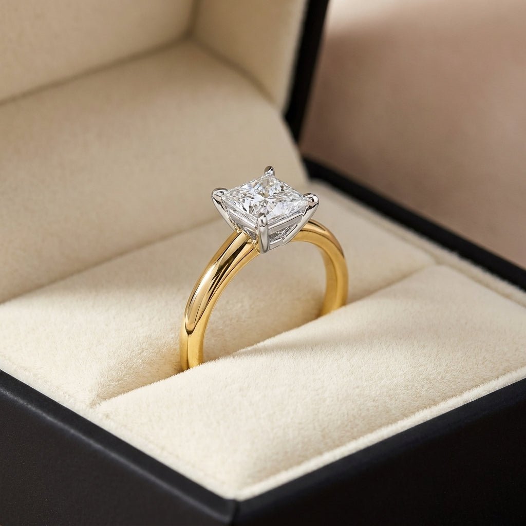 SOL-200P-0LD Princess solitaire engagement ring ring-in-box