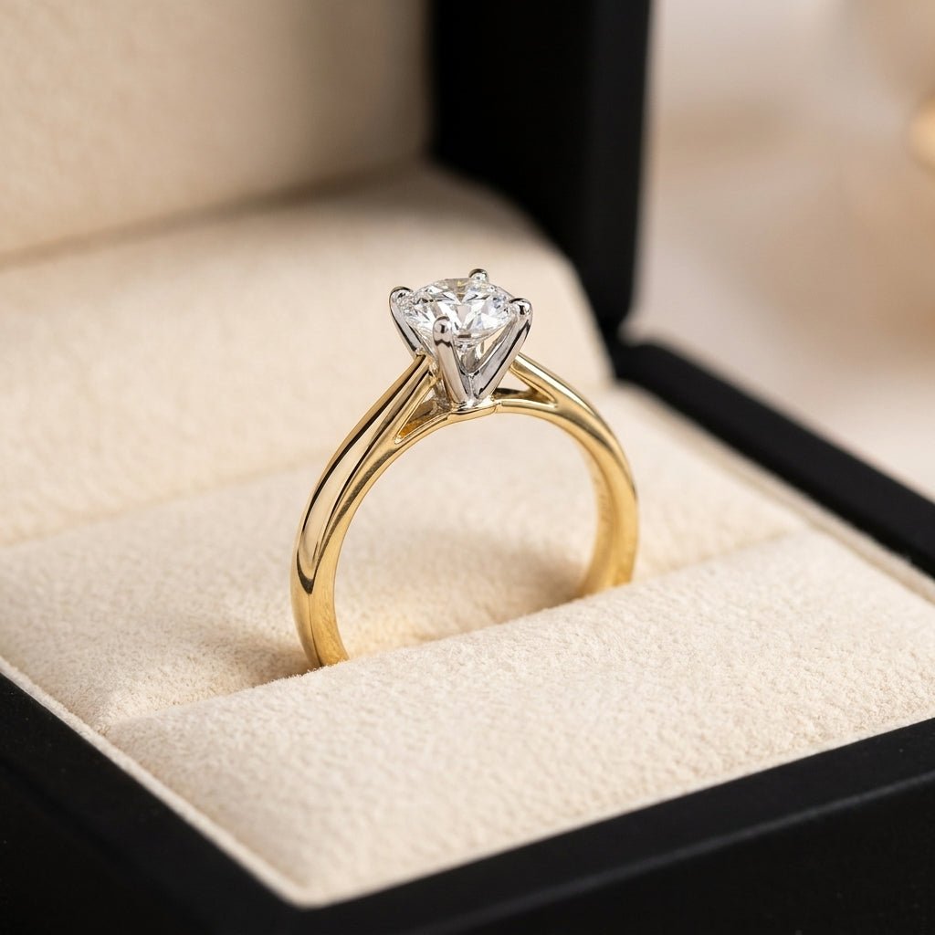 RM12841-200C-LD Round 4-prong solitaire engagement ring ring-in-box