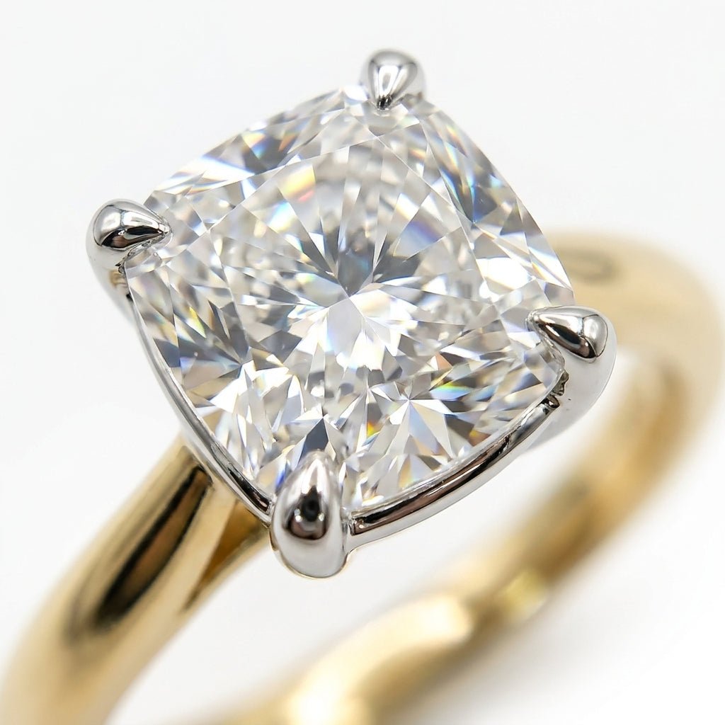RM12843-250C-LD Cushion solitaire engagement ring macro-sparkle