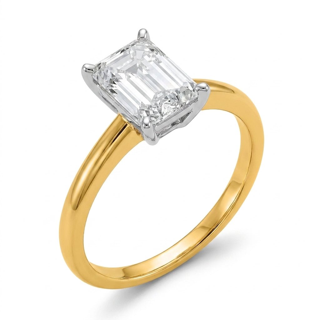 SOL-250EM-0LD Emerald solitaire engagement ring hero-beauty