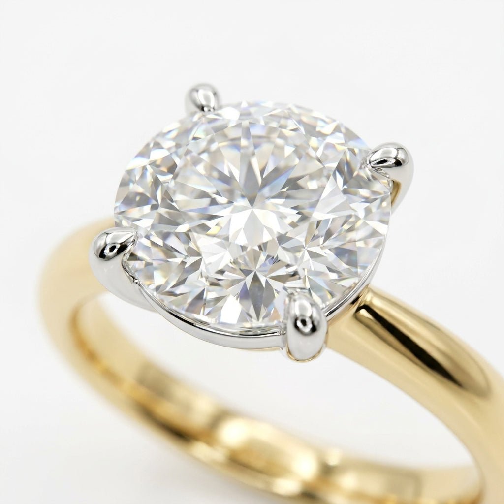 RM12981-250-LD Round solitaire engagement ring macro-sparkle