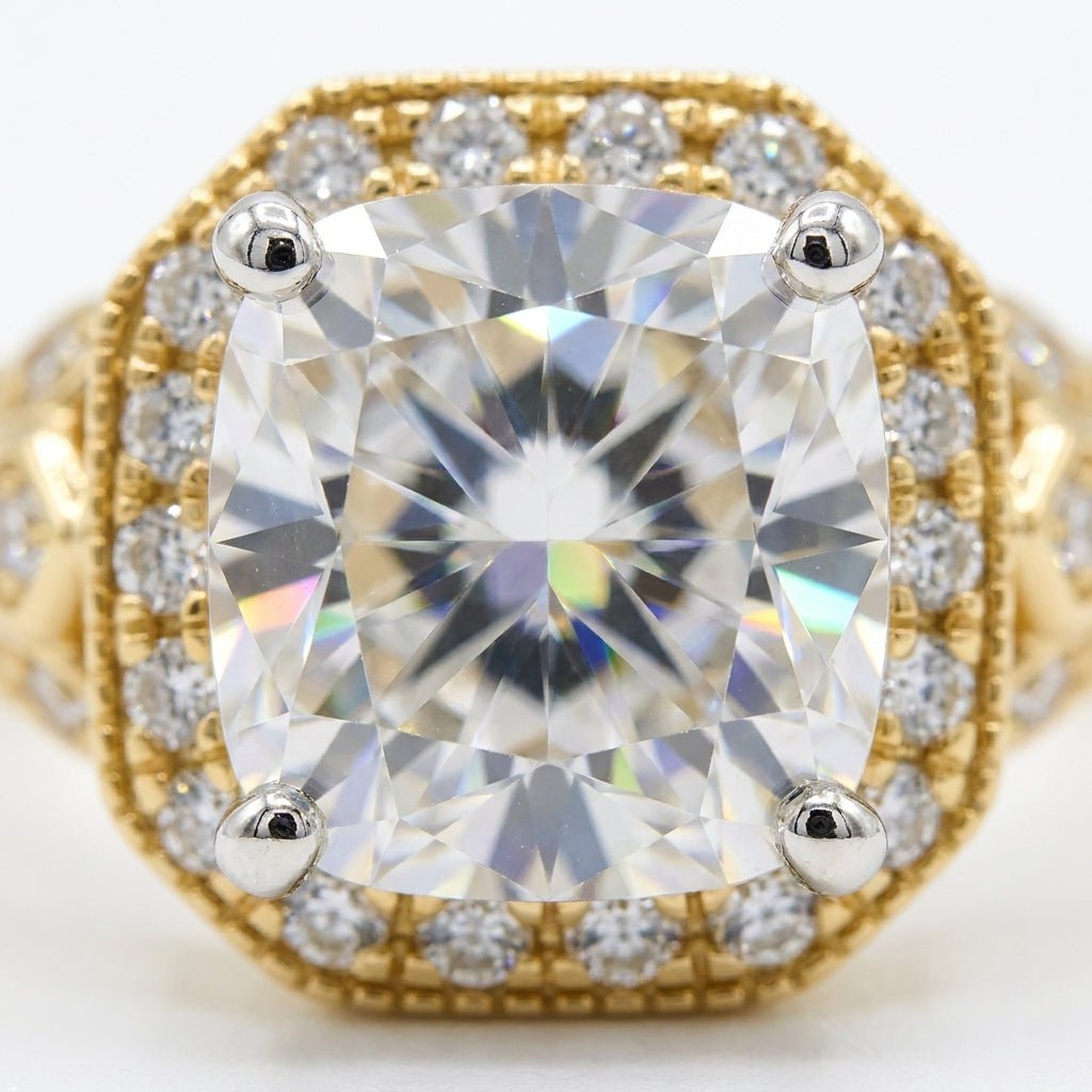 RM12980-250-LD Cushion halo engagement ring macro-sparkle