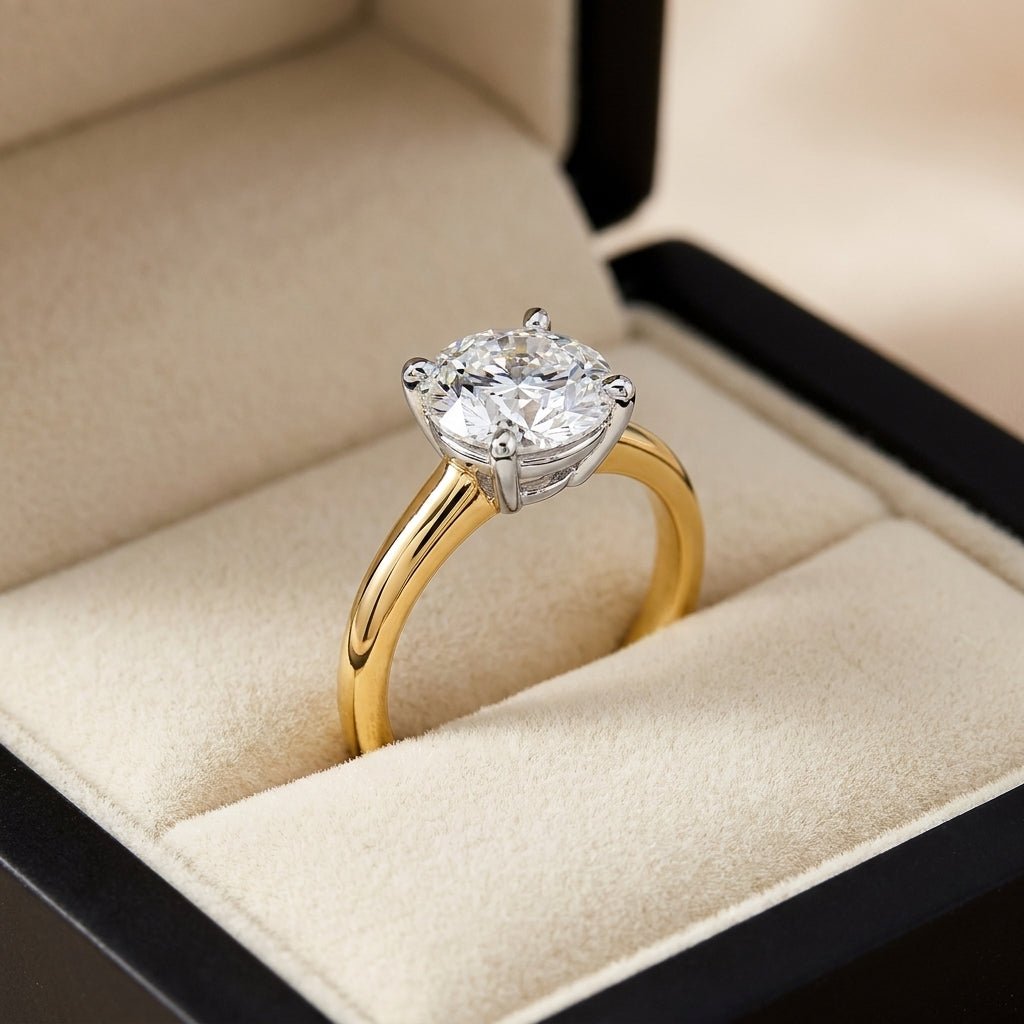 SOL-300R-0LD Round solitaire engagement ring ring-in-box