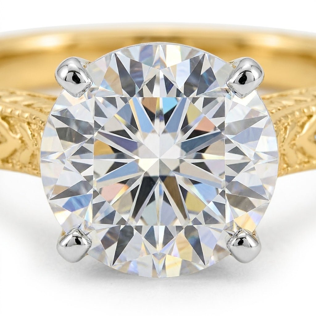 RM12989-350-LD Round solitaire engagement ring macro-sparkle