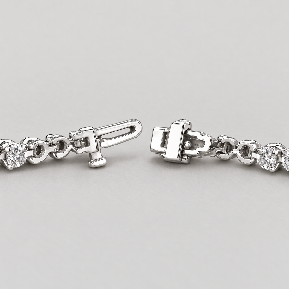 Classic Three Prong Tennis Bracelet, silver box clasp and connecting links, close-up