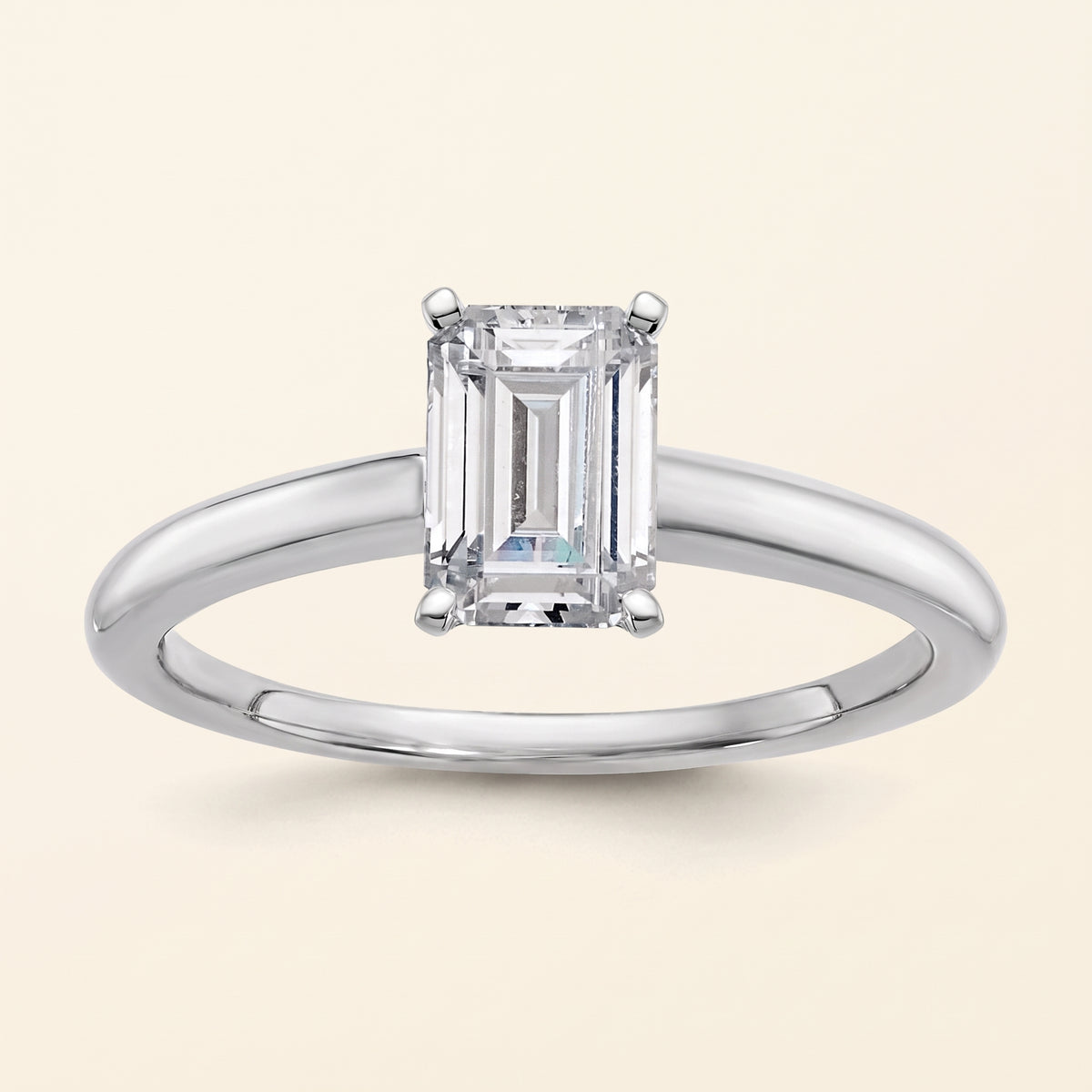 Emerald lab-grown diamond solitaire engagement ring, 925 Sterling Silver, face-on detail macro