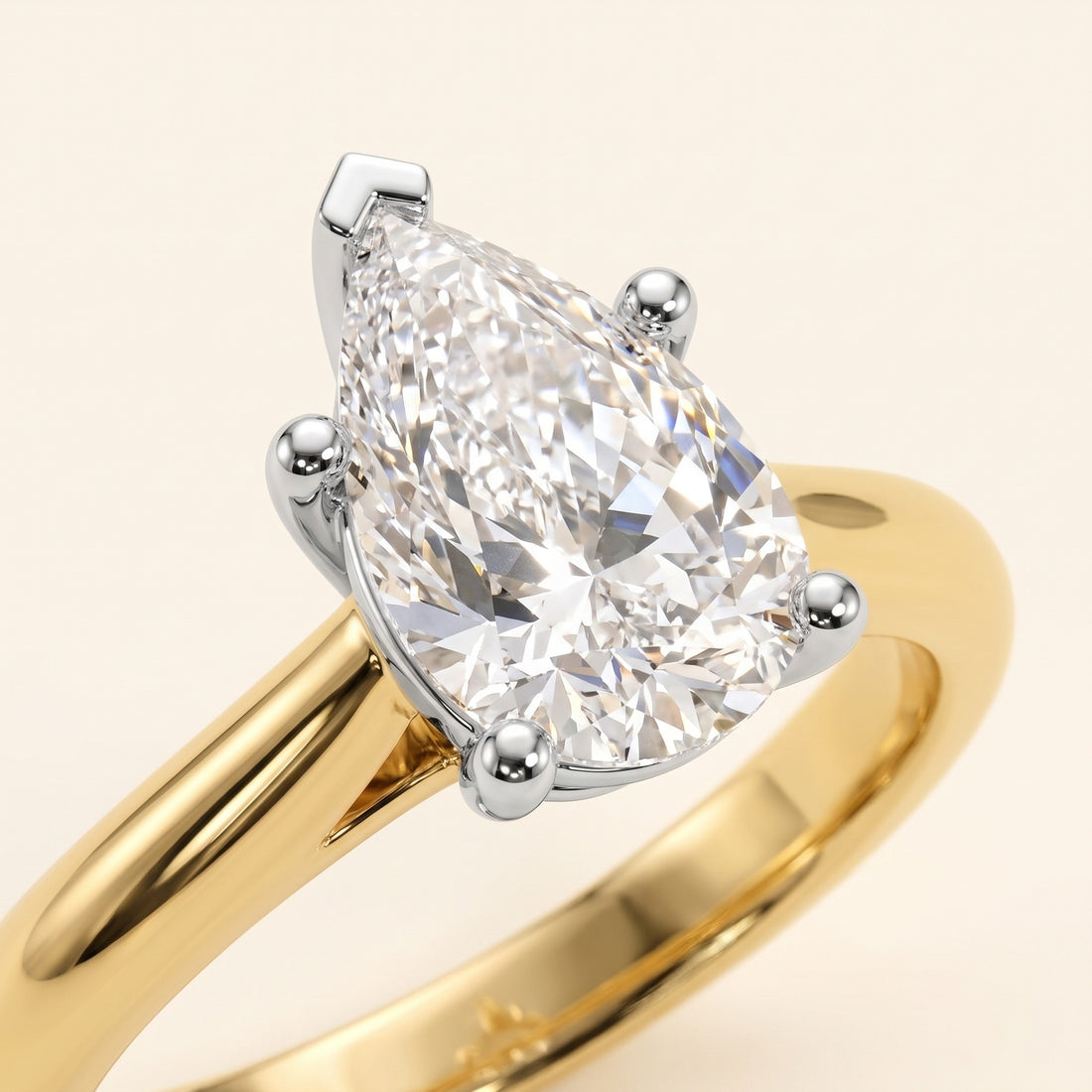DAPHNE pear lab-grown diamond ring in 10K two-tone gold, setting close-up, approx. 1 ct center