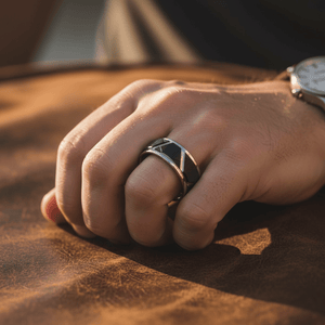 SILVERTROID — lifestyle on hand — men's tungsten carbide wedding ring | Aydins Jewelry