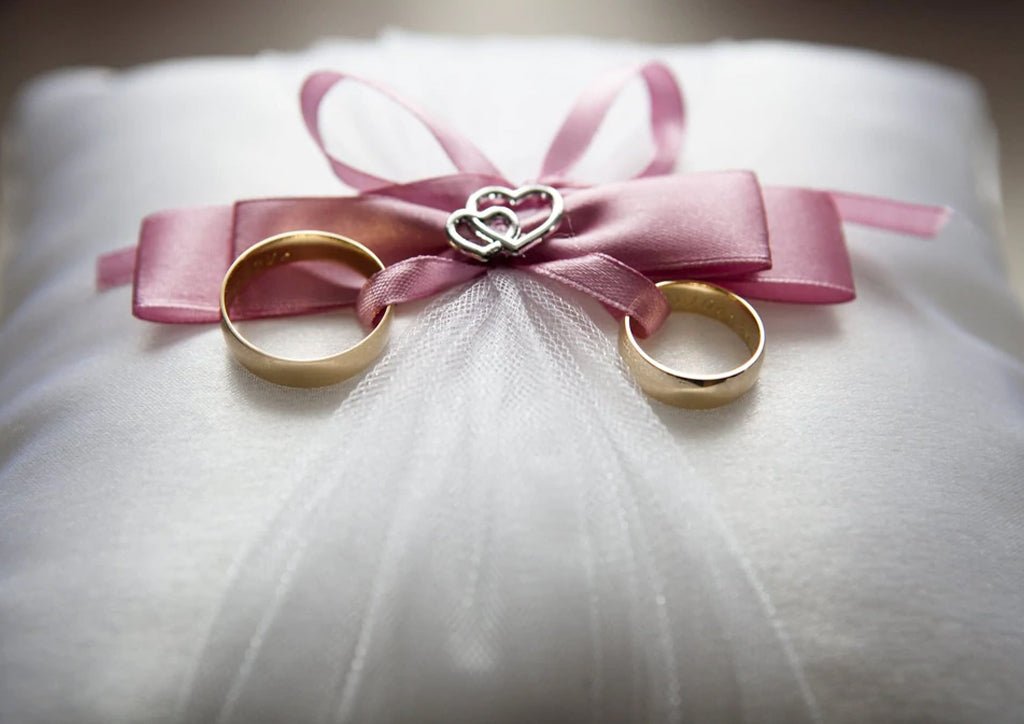 Important Tips To Find A Lovely Wedding Band - Aydins Jewelry