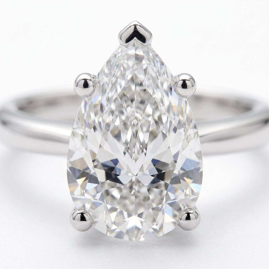 RM12607C-WLD Round solitaire engagement ring macro-sparkle