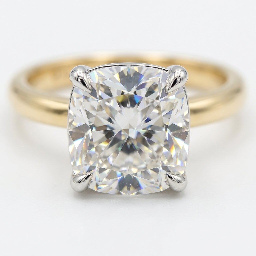 RM12841-300C-LD Cushion solitaire engagement ring macro-sparkle