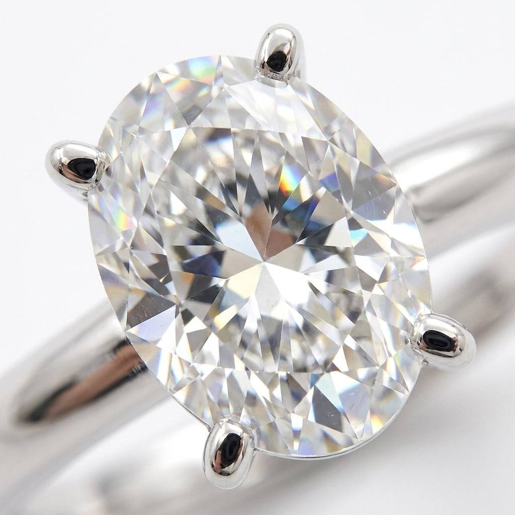 1 carat oval lab grown diamond engagement ring - macro sparkle