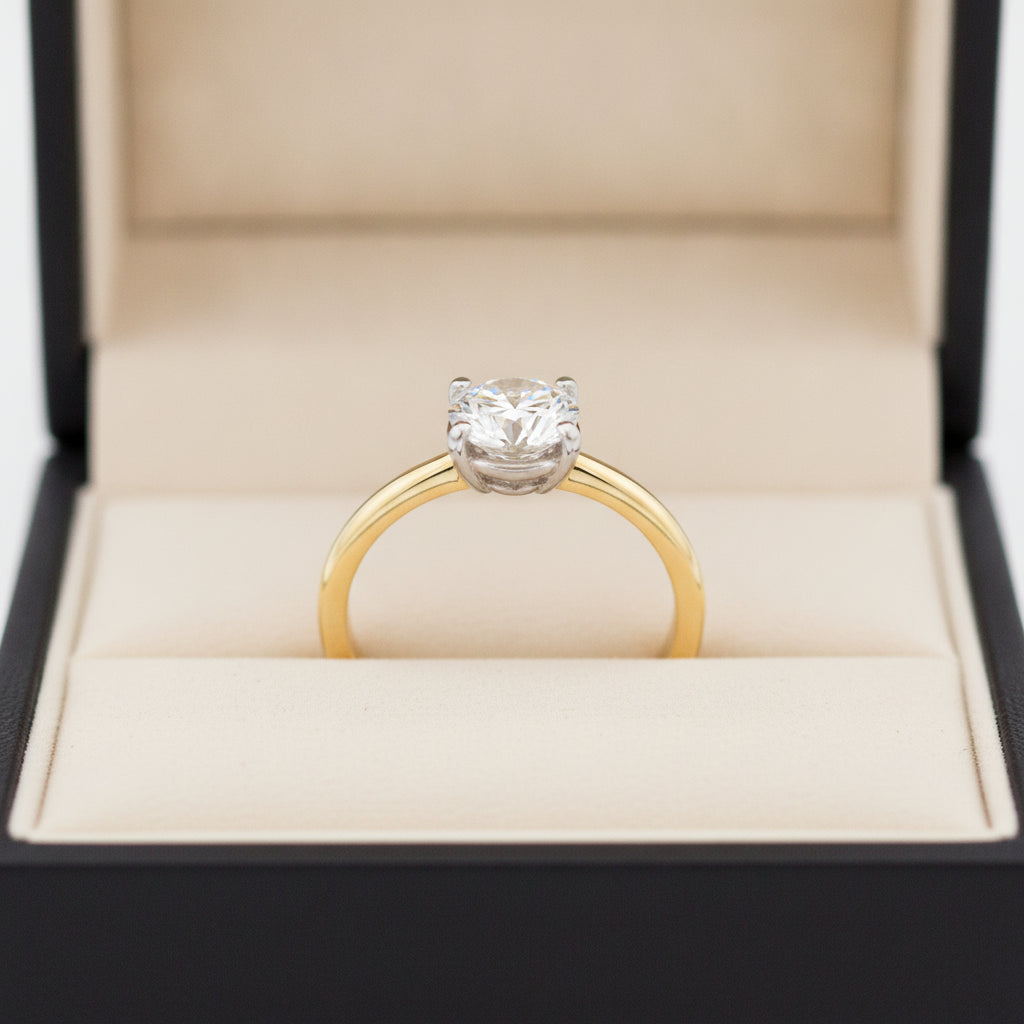 RM12841-400C-LD Round 4-prong solitaire engagement ring ring-in-box