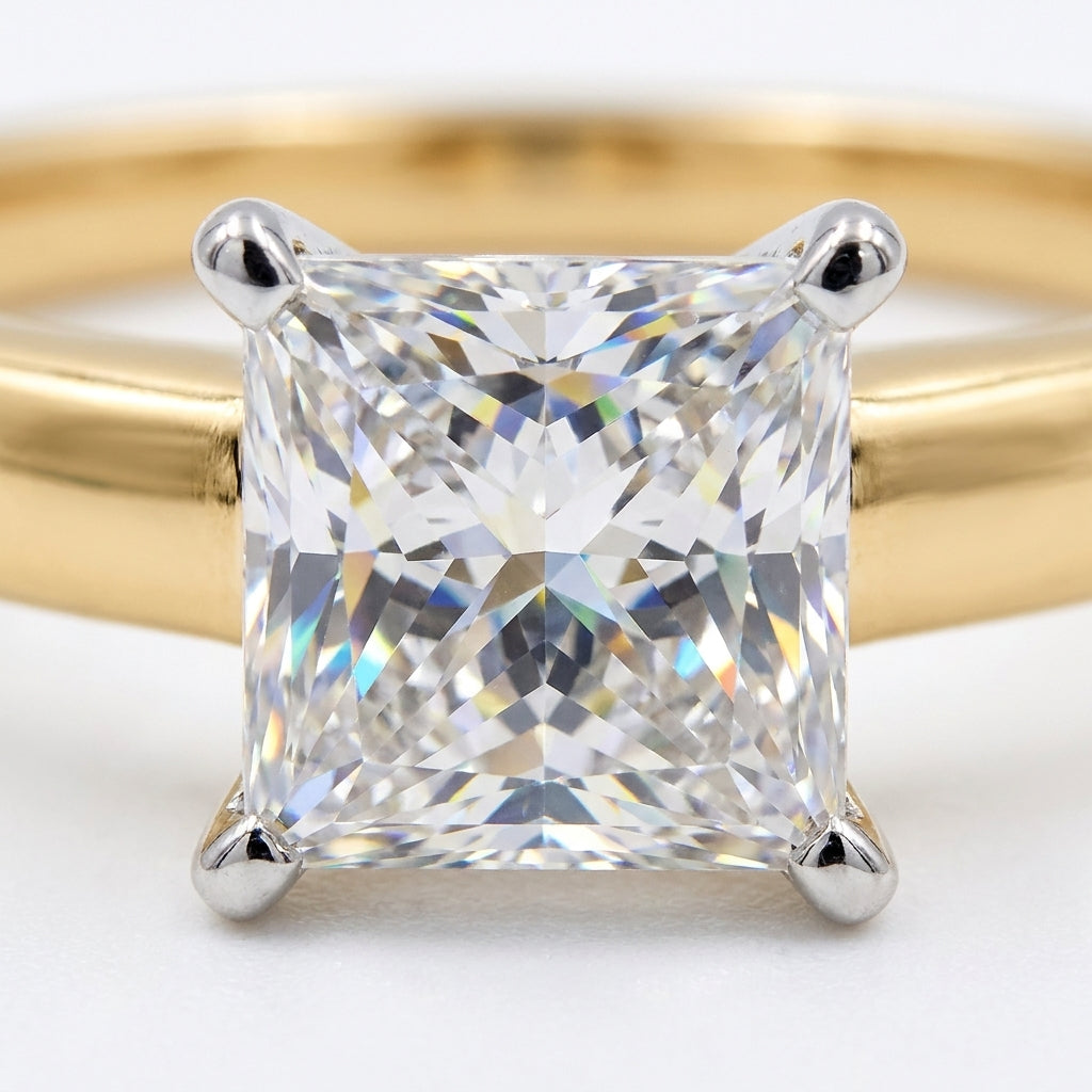 SOL-050P-0LD Princess solitaire engagement ring macro-sparkle