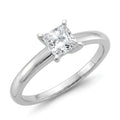SOL-075P-0WLD Princess solitaire engagement ring hero-beauty