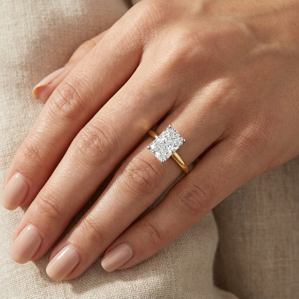 SOL-250RA-0LD Radiant solitaire engagement ring hand-model