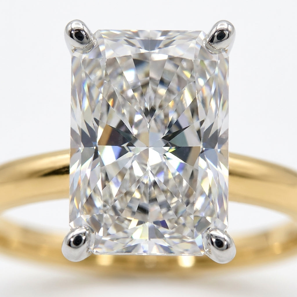 SOL-300RA-0LD Radiant solitaire engagement ring macro-sparkle