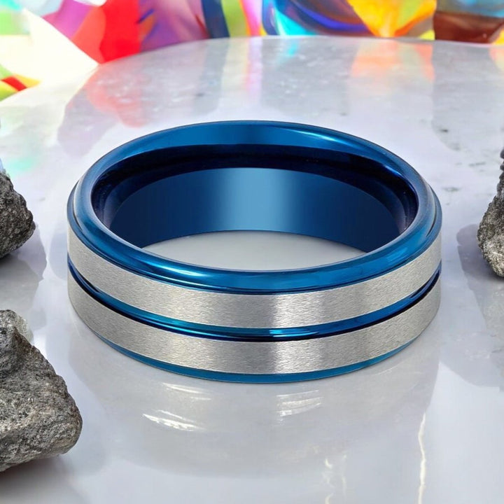 MAXTOM Tungsten Ring - Blue Groove and Brushed Silver Stripes Close-Up