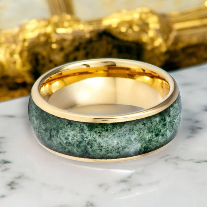 Elegant MOOSAIRE 8mm Tungsten Band with polished gold edges and natural moss agate.