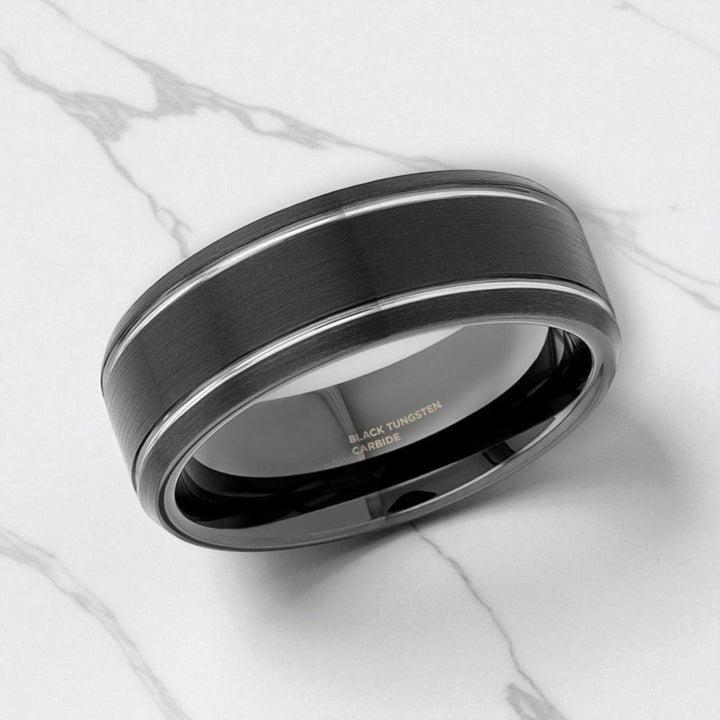 Close-up of brushed finish and polished edges on NOCTURNE band