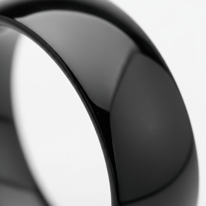 PEPPER — Extreme macro detail — men's tungsten wedding ring.