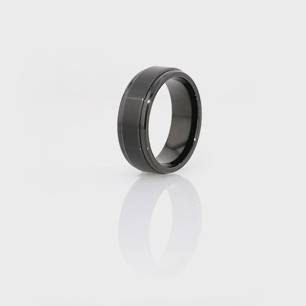 REVOLVE | Tungsten Ring Black Spinner