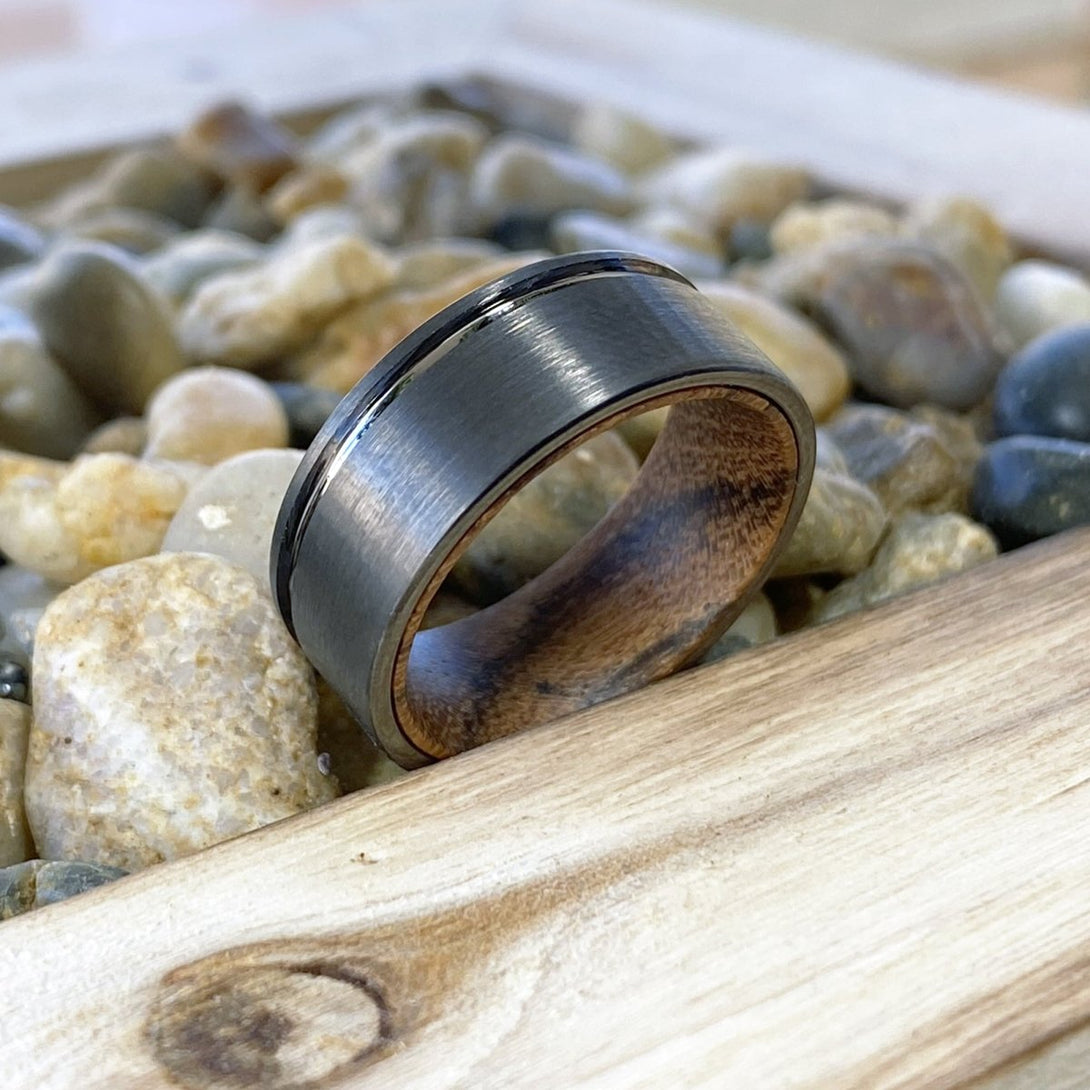 MOOSE | Bocote Wood, Gunmetal Tungsten Offset Groove - Rings - Aydins Jewelry - 6